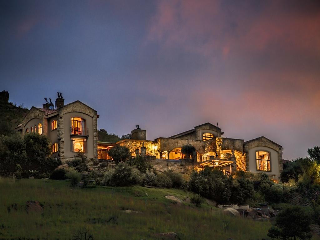 Wild Horses Lodge Harrismith Dış mekan fotoğraf